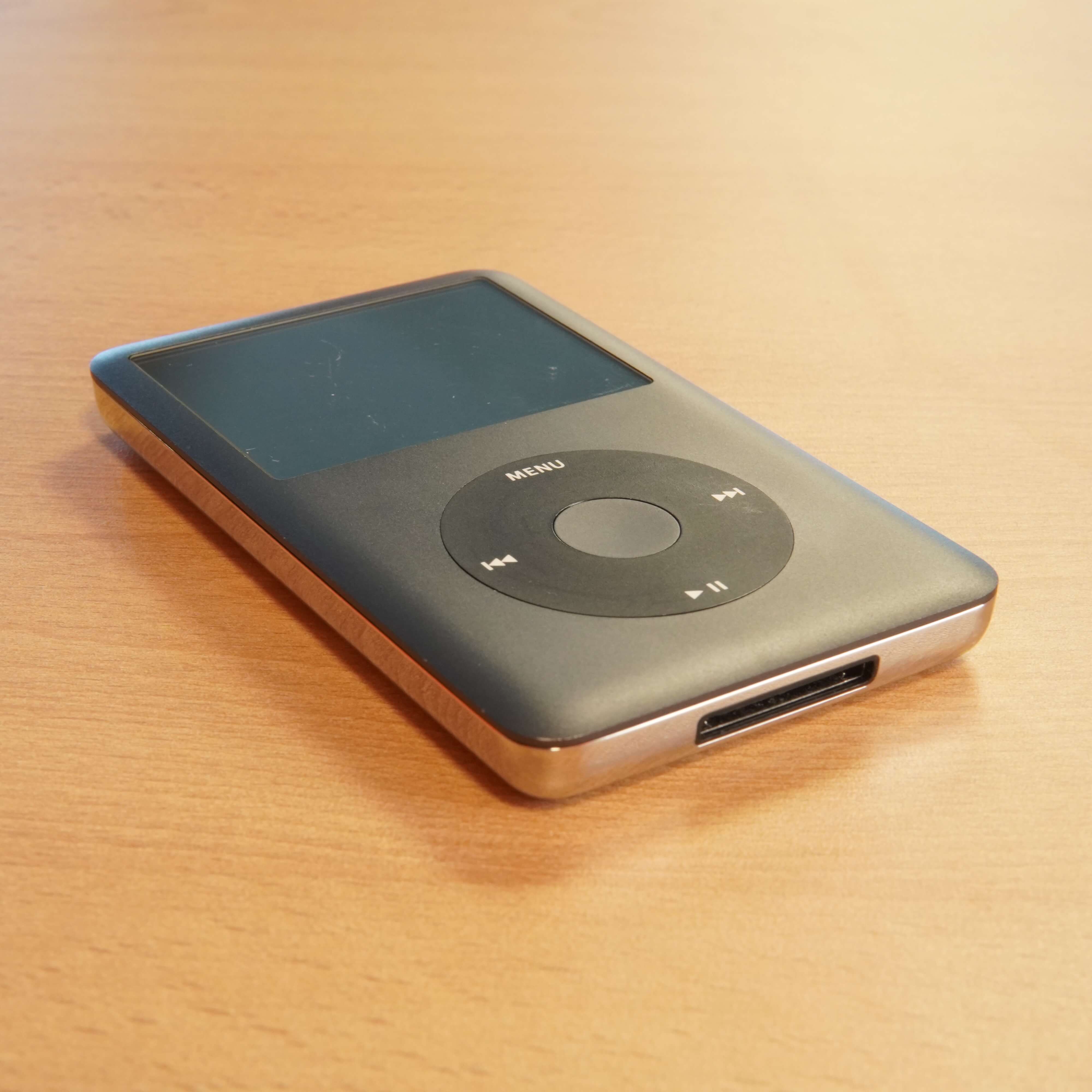 Apple iPod Classic 160GB Gen 7, A1238, Negru-Argintiu