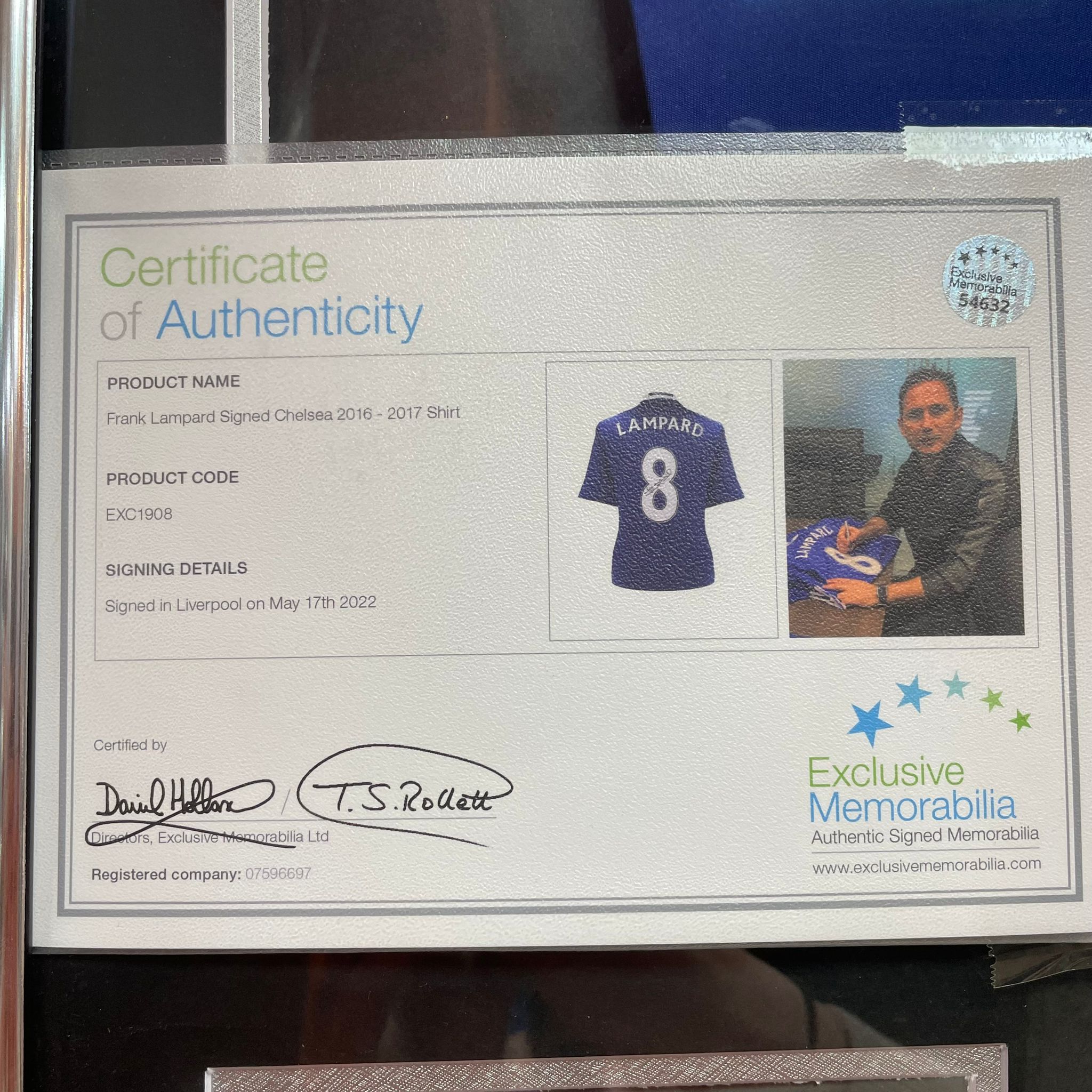 Tablou de colectie cu Tricou inramat Chelsea 2016-2017, Semnatura olografa Frank Lampard, cu Certificat de Autenticitate - imagine 3