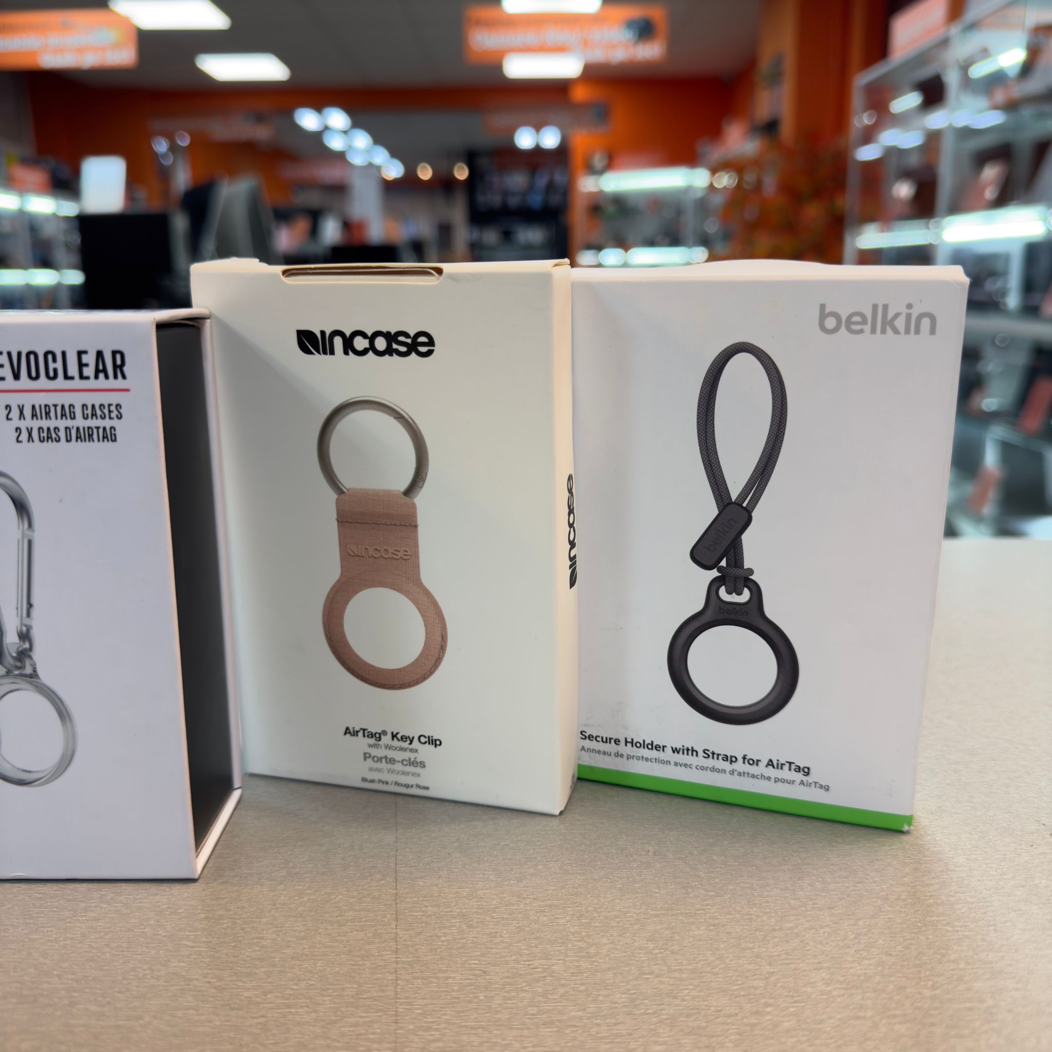 Husa AirTag EvoClear / InCase / Belkin - imagine 2