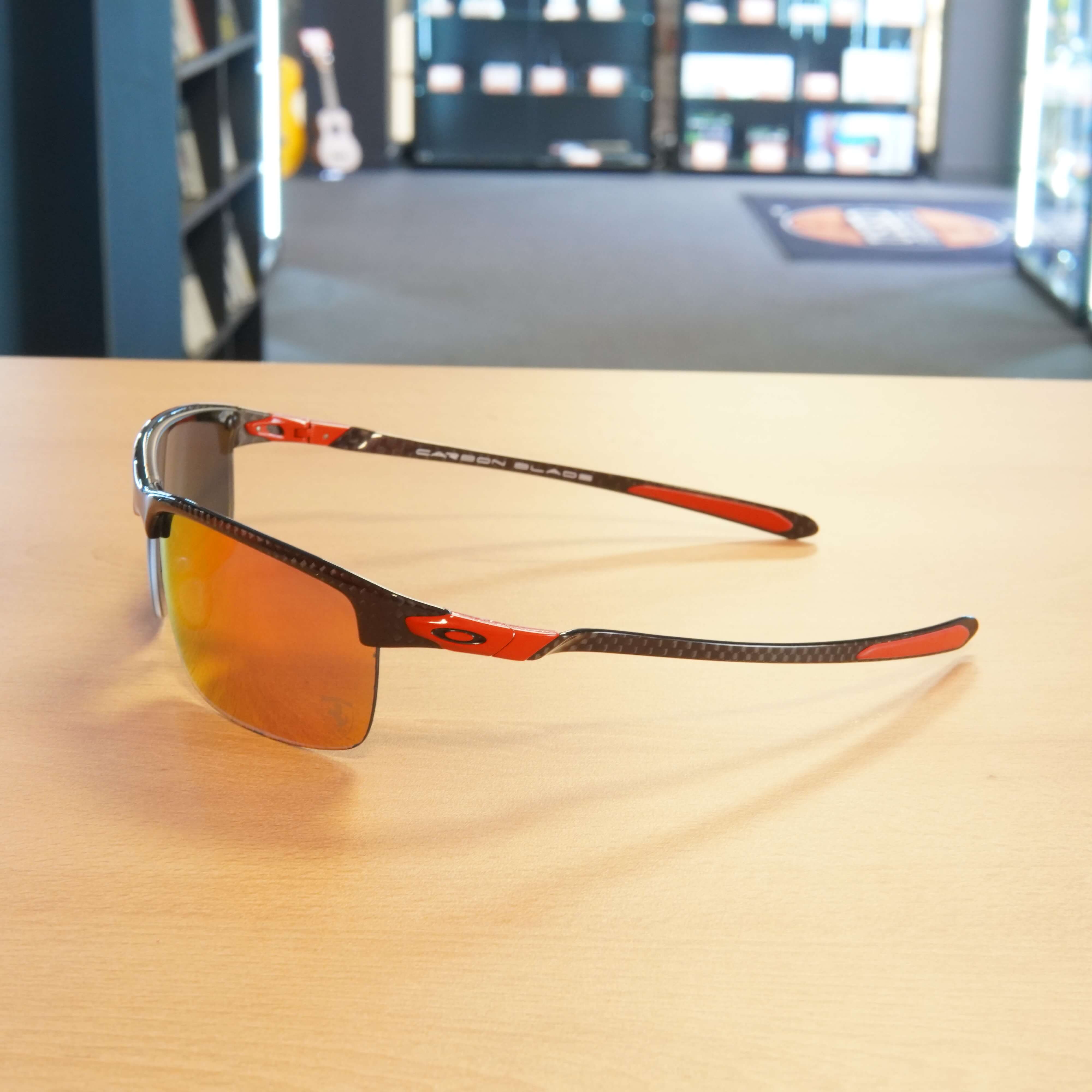 Ochelari Sport Oakley OO9174-06, Carbon Blade Ferrari Red Polarized, 66x10 121 - imagine 3